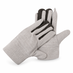 Guantes de lona para trabajo sobre fondo blanco